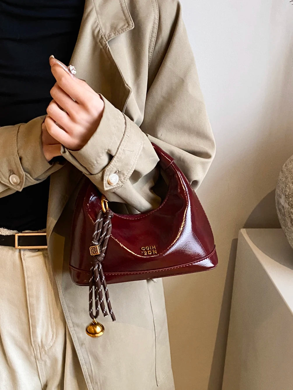 Retro fashion exquisite handbags, niche design, popular all-match crossbody