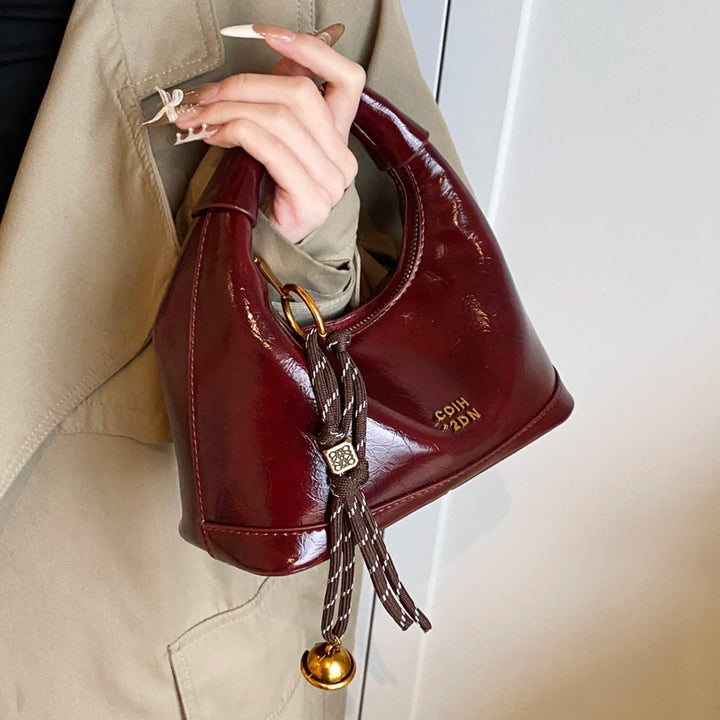 Retro fashion exquisite handbags, niche design, popular all-match crossbody