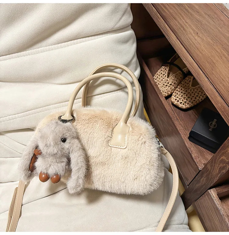 Faux Fur Shoulder Crossbody Bag Plush Woman Handbag Winter Fashion Pillow
