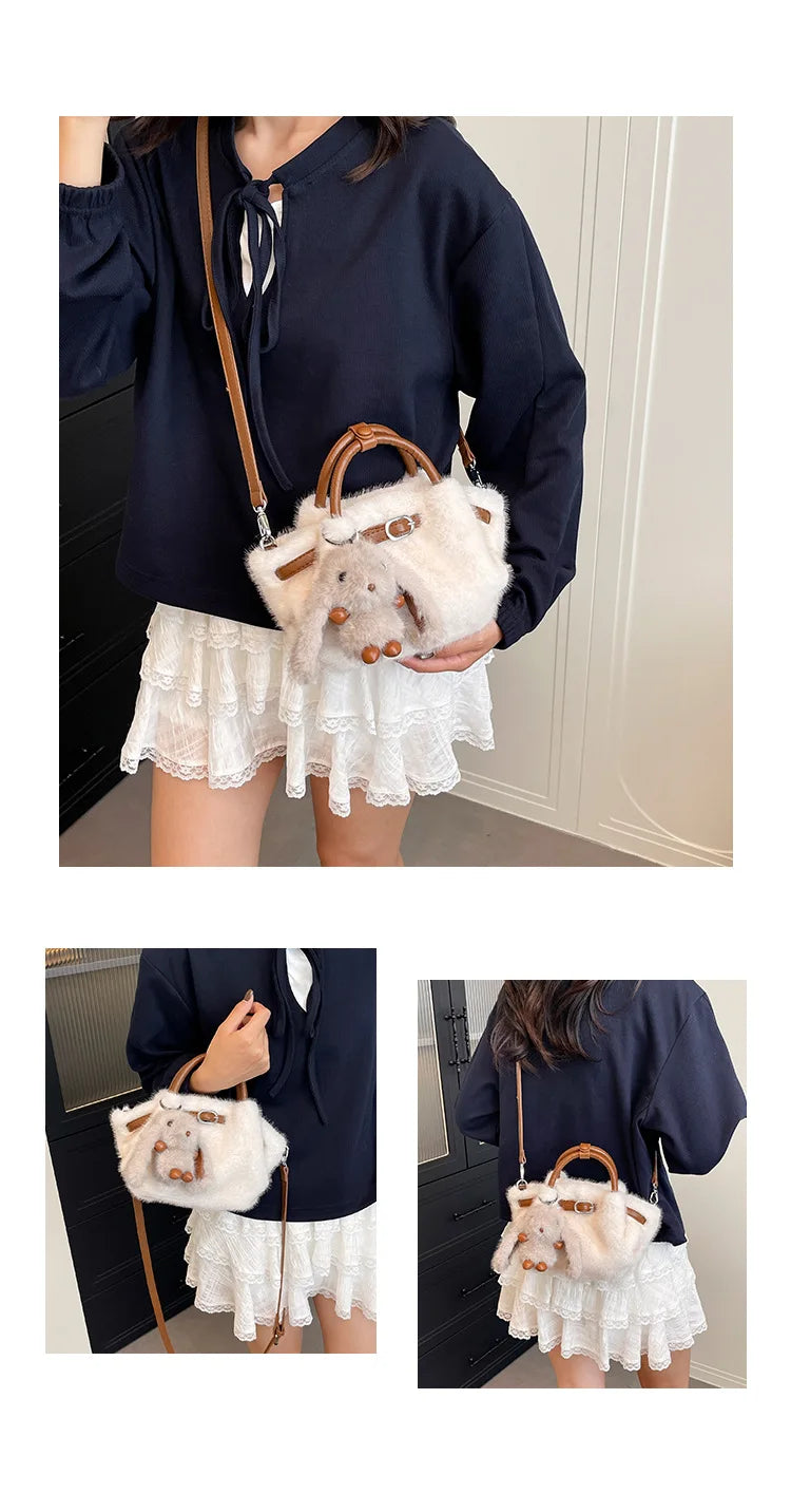 Women Shoulder Crossbody Bag Faux Fur Mini Bucket Bag Luxury Plush Commuter