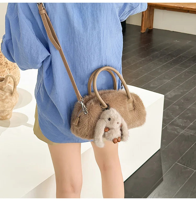 Faux Fur Shoulder Crossbody Bag Plush Woman Handbag Winter Fashion Pillow