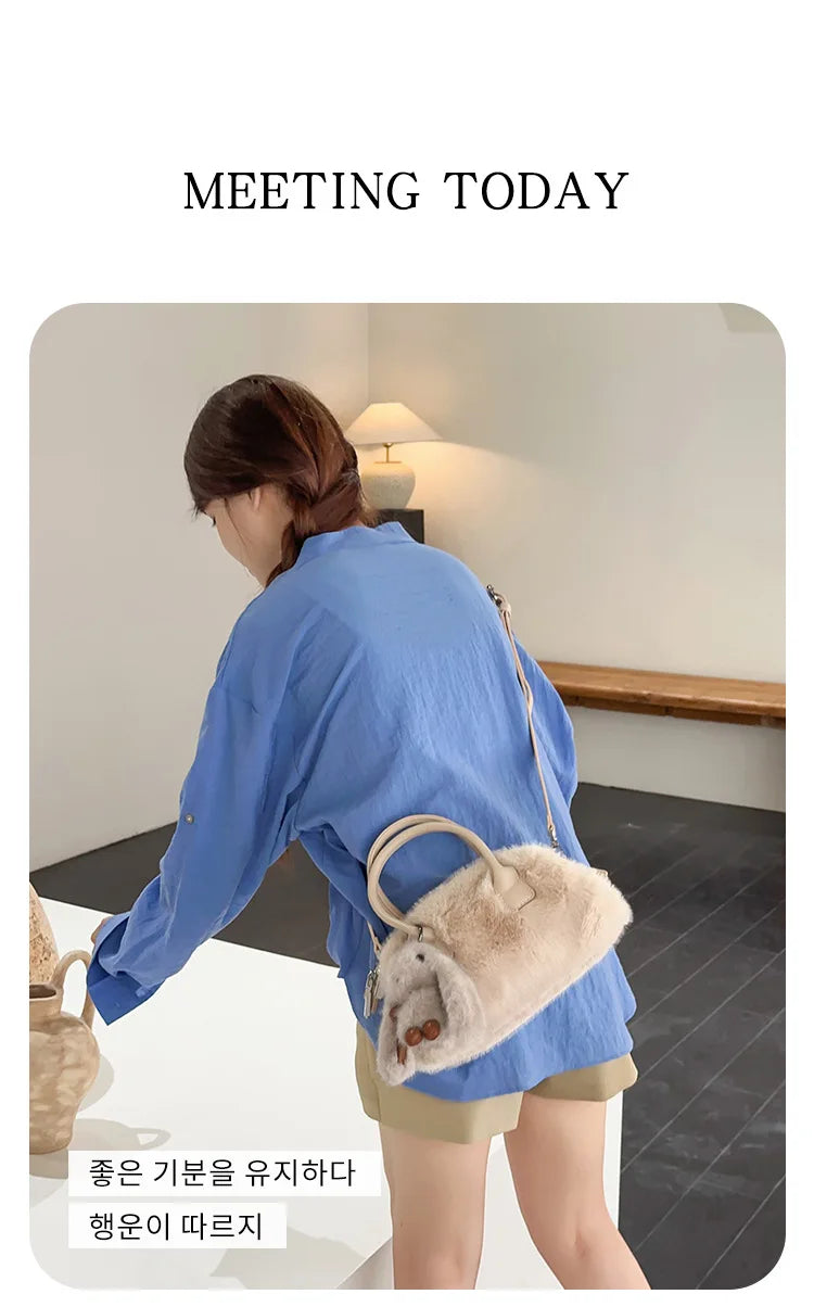 Faux Fur Shoulder Crossbody Bag Plush Woman Handbag Winter Fashion Pillow