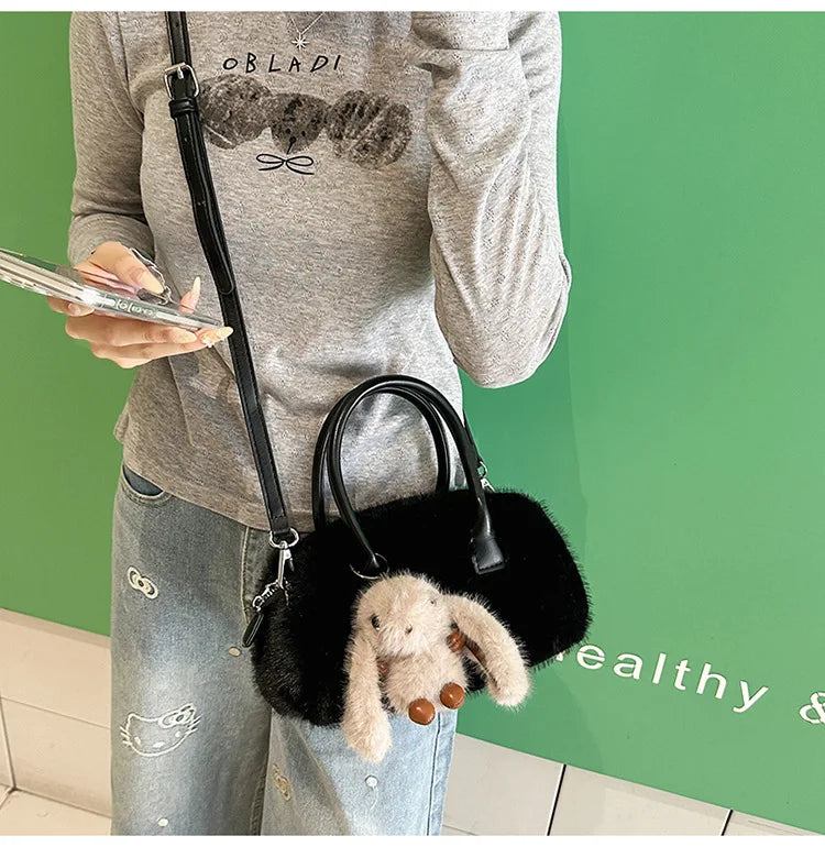 Faux Fur Shoulder Crossbody Bag Plush Woman Handbag Winter Fashion Pillow