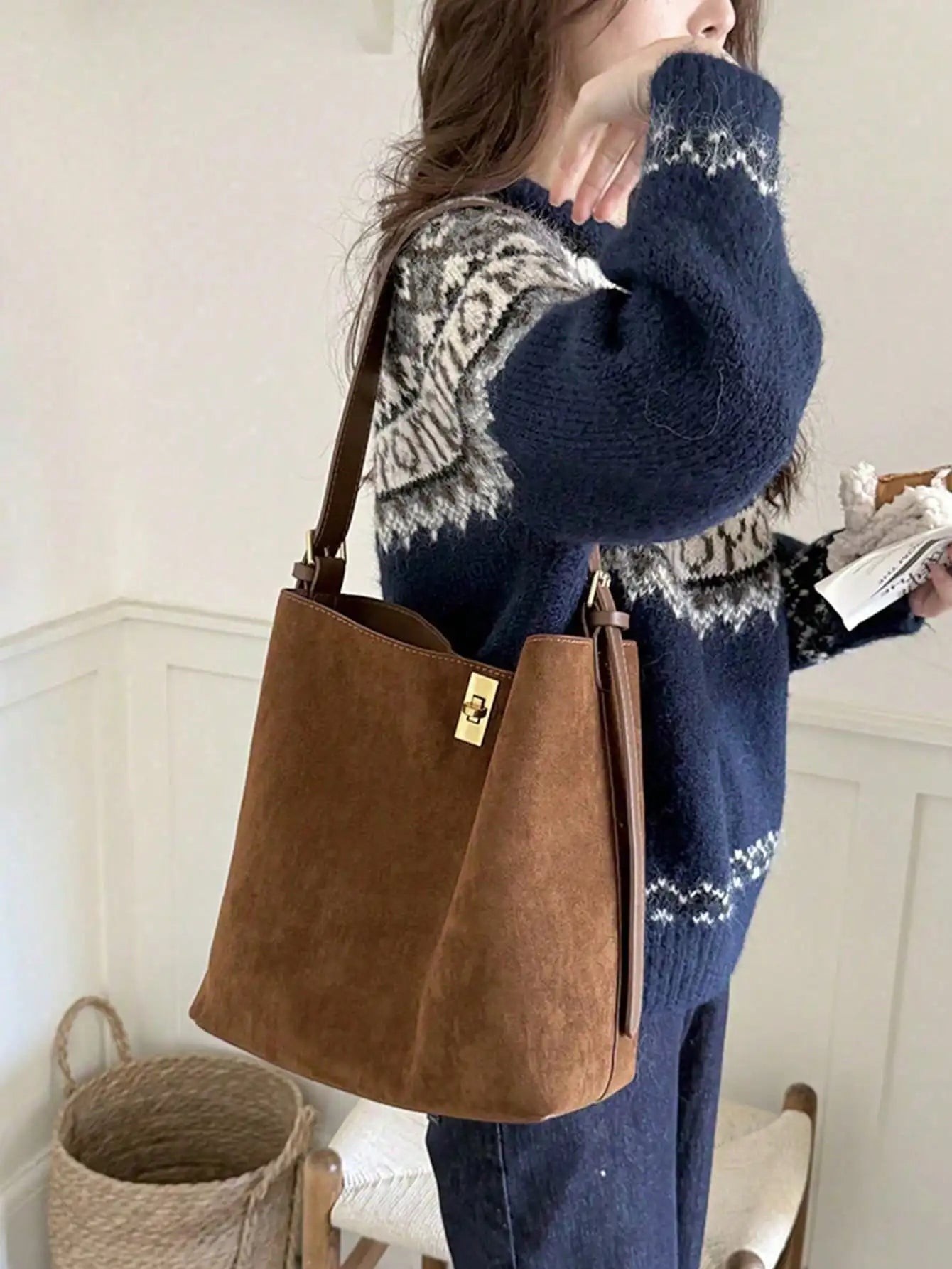 New Autumn/Winter Retro Suedette Crossbody Bag Large Capacity Shoulder