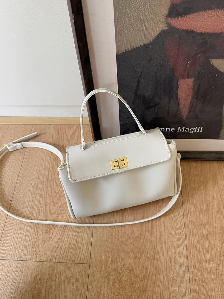 New autumn and winter retro mini crossbody bag, fashionable and casual